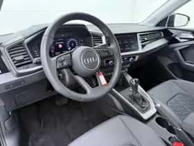 Audi A1 (2025) thumbnail 3