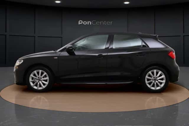 Audi A1 (2025) thumbnail 6