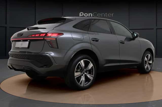 Audi Q3 (2026) thumbnail 4