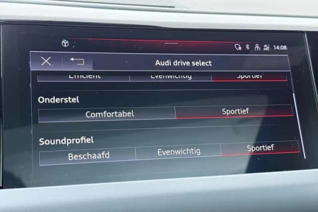 Audi e-tron GT (2023) thumbnail 15