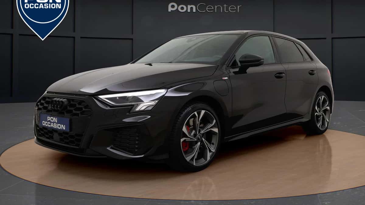 Audi A3 (2024) — foto 1
