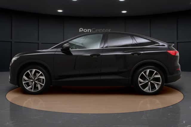 Audi Q4 (2025) thumbnail 6