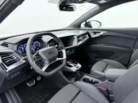 Audi Q4 e-tron (2026) thumbnail 2