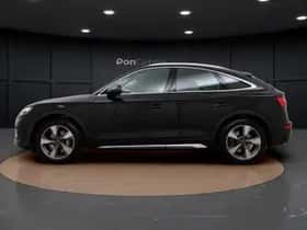 Audi Q5 (2021) thumbnail 6