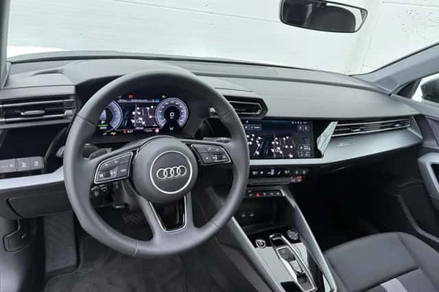 Audi A3 (2025) thumbnail 3