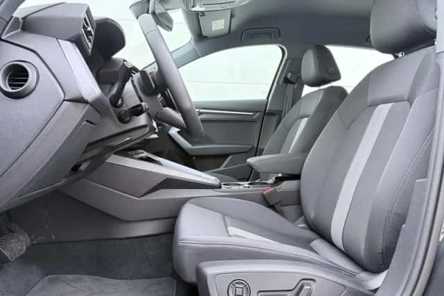 Audi A3 (2025) thumbnail 4