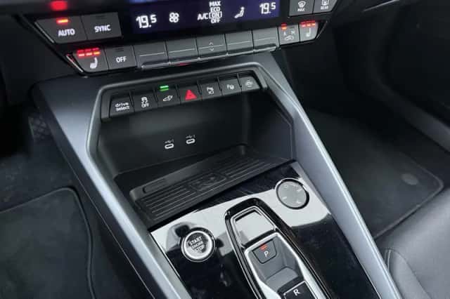 Audi A3 (2025) thumbnail 12