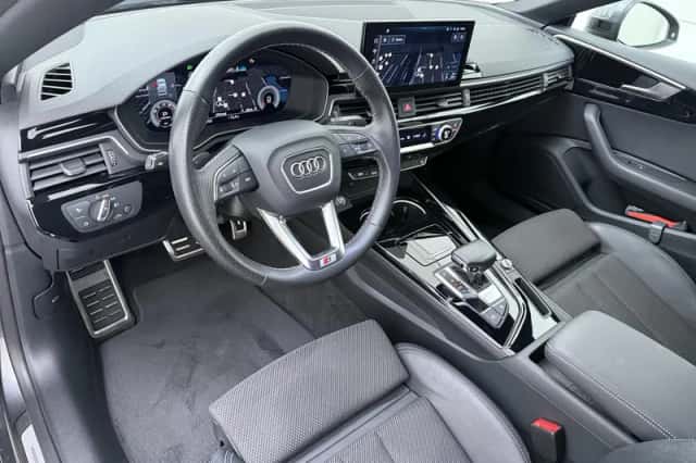 Audi A5 (2022) thumbnail 3