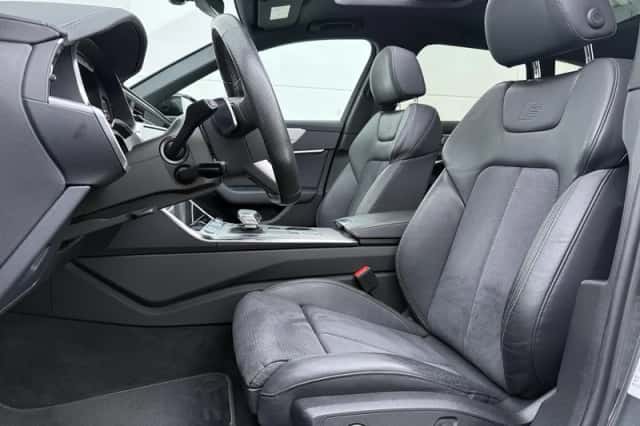 Audi A6 (2023) thumbnail 4