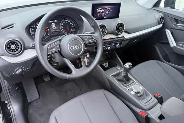 Audi Q2 (2024) thumbnail 3