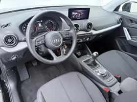 Audi Q2 (2024) thumbnail 3