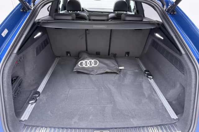 Audi Q8 (2025) thumbnail 8