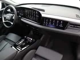 Audi Q6 e-tron (2025) thumbnail 12
