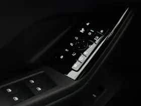 Audi Q6 e-tron (2025) thumbnail 18