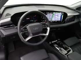 Audi Q6 e-tron (2025) thumbnail 3