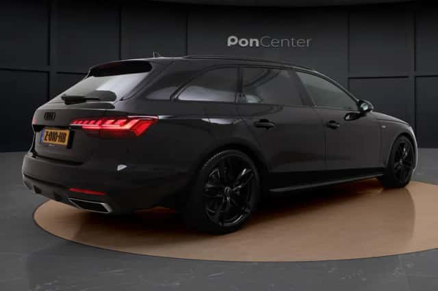 Audi A4 (2024) thumbnail 5