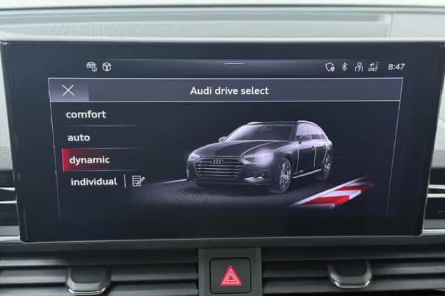 Audi A4 (2024) thumbnail 11