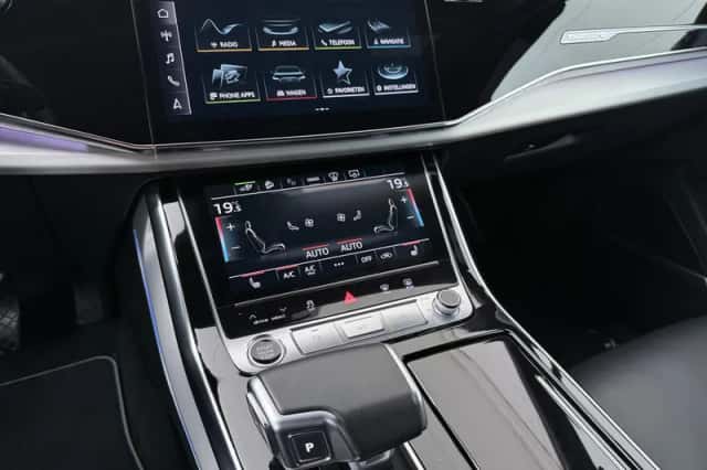 Audi Q7 (2022) thumbnail 14