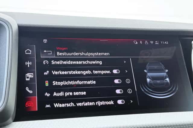 Audi A1 (2025) thumbnail 10