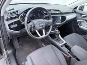 Audi Q3 (2021) thumbnail 3