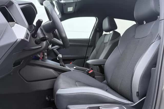 Audi A1 (2023) thumbnail 4