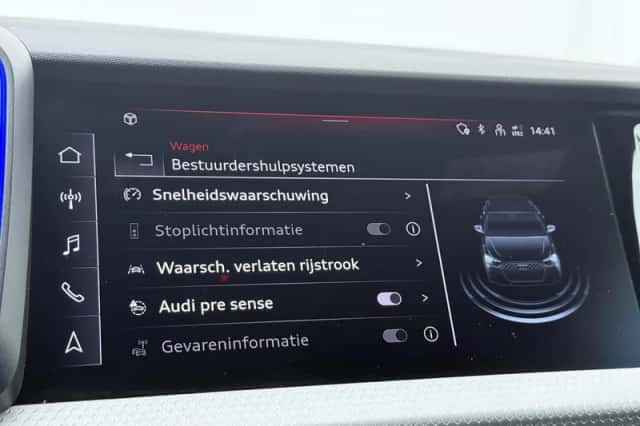 Audi A1 (2023) thumbnail 10
