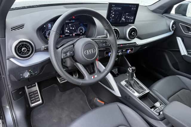 Audi Q2 (2025) thumbnail 3