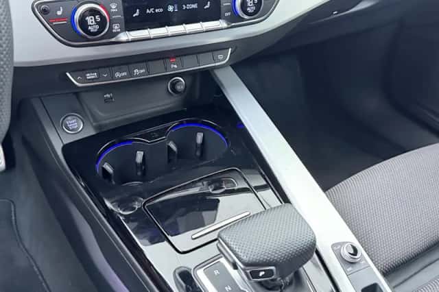 Audi A4 (2024) thumbnail 13