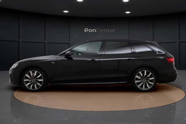 Audi A4 (2024) thumbnail 6