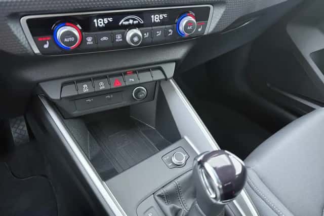 Audi A1 (2025) thumbnail 11