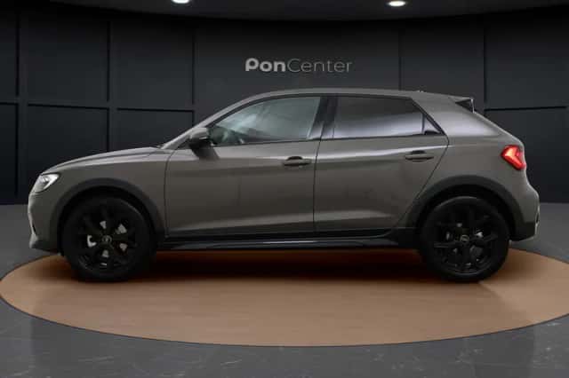 Audi A1 (2025) thumbnail 6
