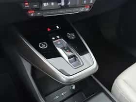 Audi Q4 e-tron (2022) thumbnail 13