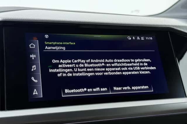 Audi Q4 e-tron (2022) thumbnail 9