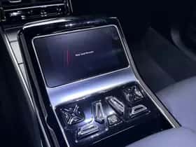 Audi A8 (2024) thumbnail 8