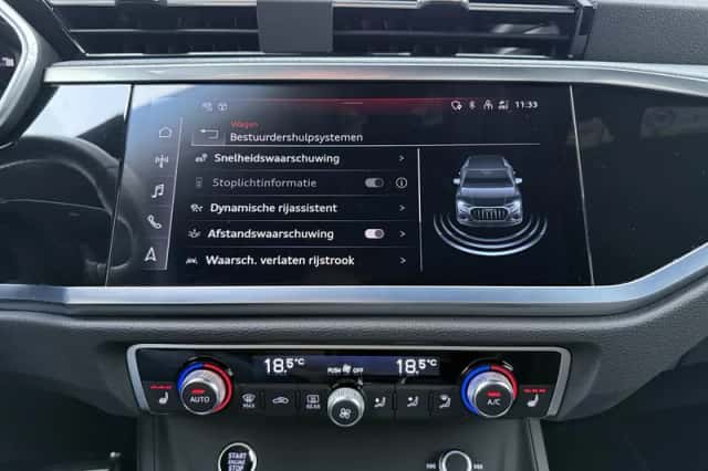 Audi Q3 (2022) thumbnail 11