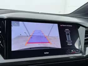 Audi Q4 e-tron (2024) thumbnail 13