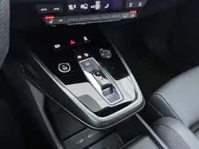 Audi Q4 e-tron (2024) thumbnail 14