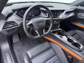 Audi e-tron GT (2021) thumbnail 3