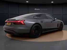 Audi e-tron GT (2021) thumbnail 5