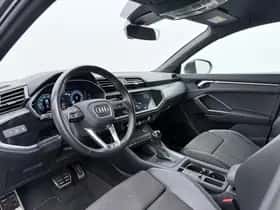 Audi Q3 (2022) thumbnail 3