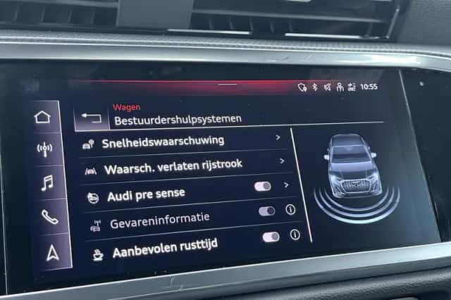Audi Q3 (2022) thumbnail 10
