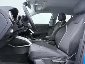 Audi Q2 (2022) thumbnail 4