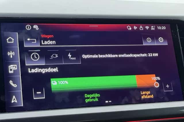 Audi Q4 e-tron (2025) thumbnail 11