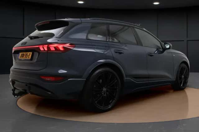 Audi Q6 e-tron (2026) thumbnail 6