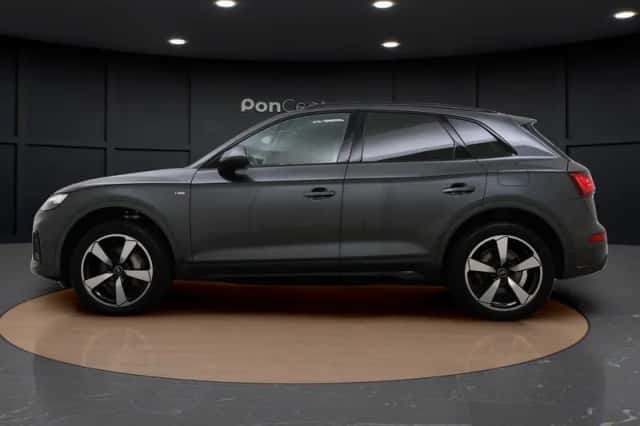 Audi Q5 (2023) thumbnail 6