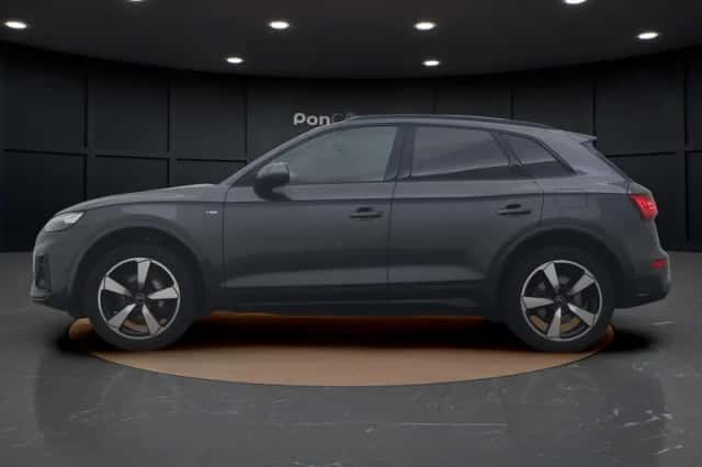 Audi Q5 (2023) thumbnail 6
