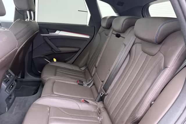 Audi Q5 (2023) thumbnail 8
