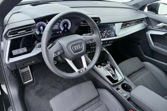 Audi A3 (2025) thumbnail 3