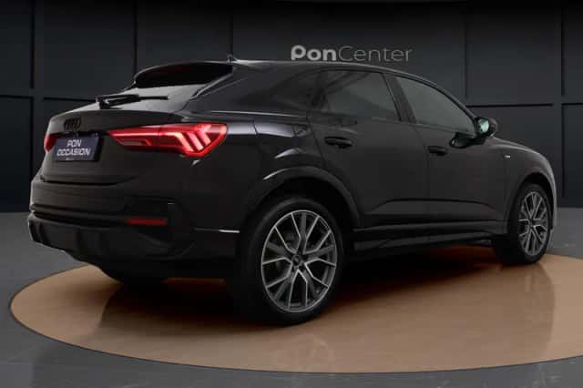 Audi Q3 (2023) thumbnail 4