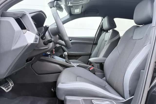 Audi A1 (2024) thumbnail 5